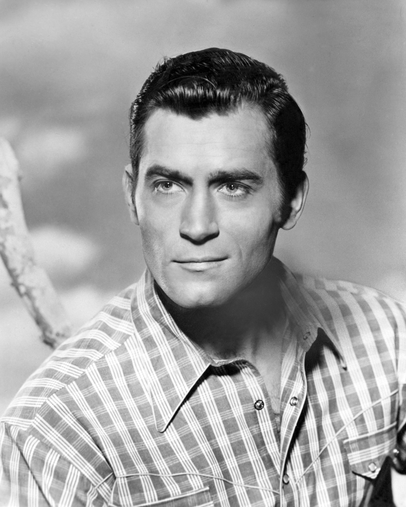 actor Clint Walker large photo