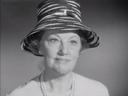 actor Stella Bonheur large photo