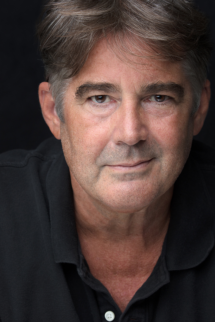 actor Stephen Caffrey large photo