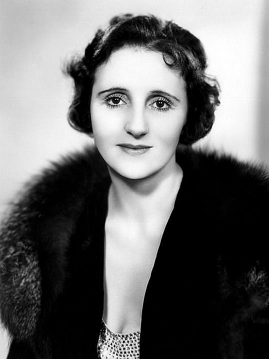 actor Joyce Carey large photo