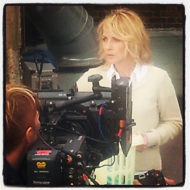 actor Lisa Dillon large photo