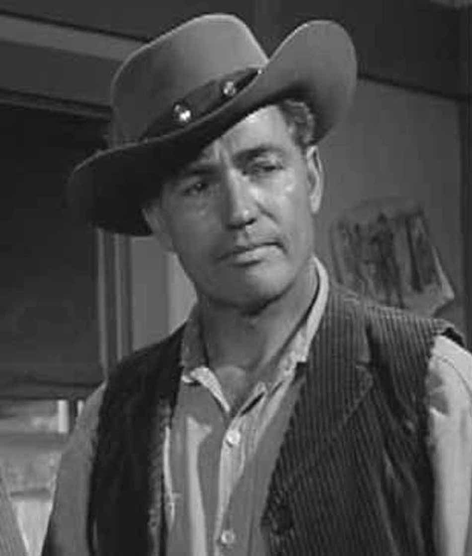 actor Stewart East large photo