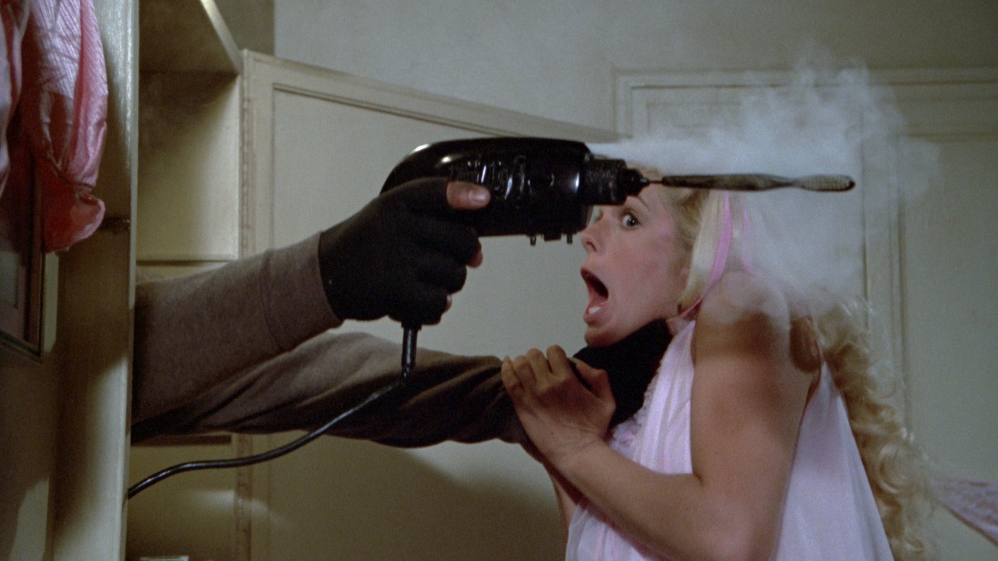 actor Teri Landrum large photo