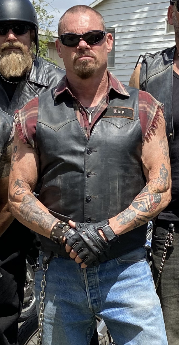 actor Geoff Meed large photo