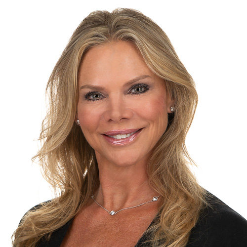 actor Elizabeth Baldwin large photo