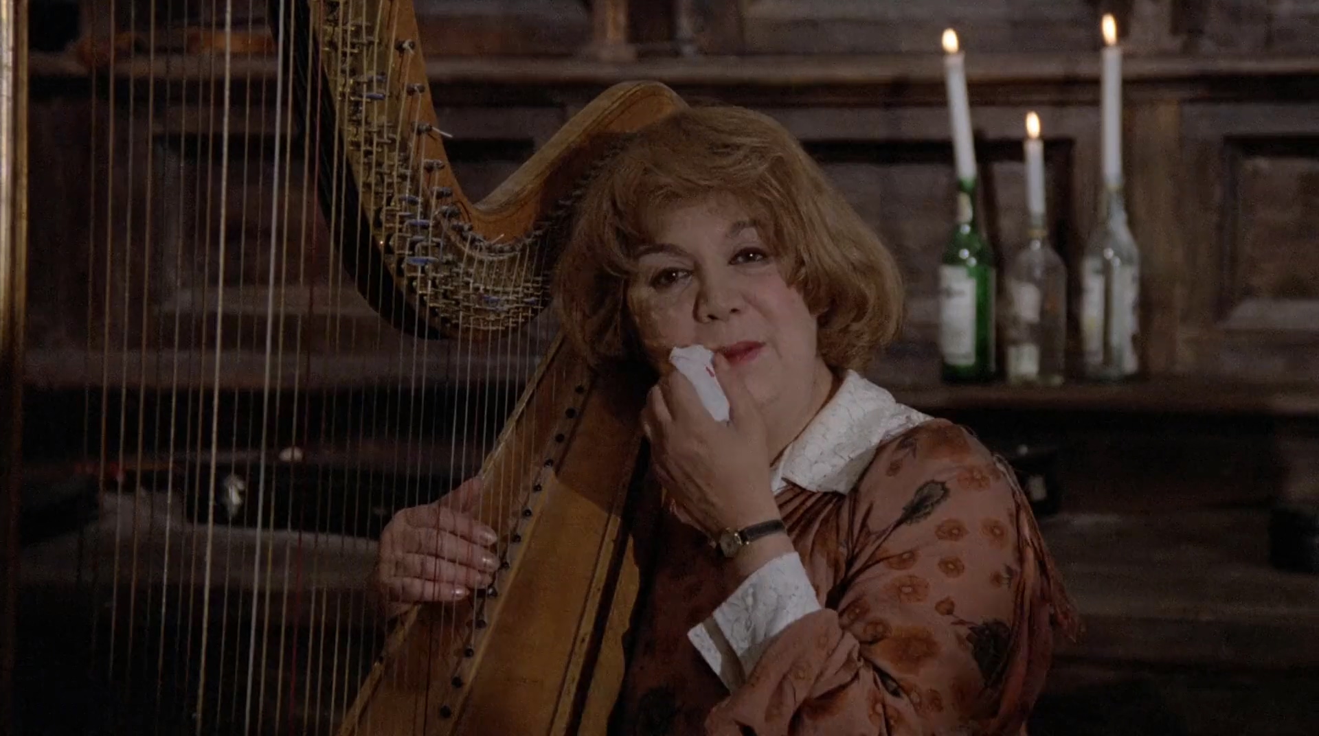 actor Clara Colosimo large photo