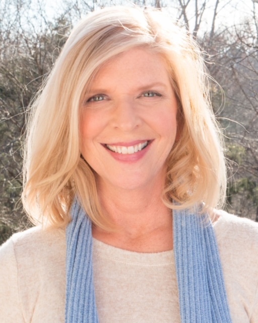 actor Rebecca Rogers large photo