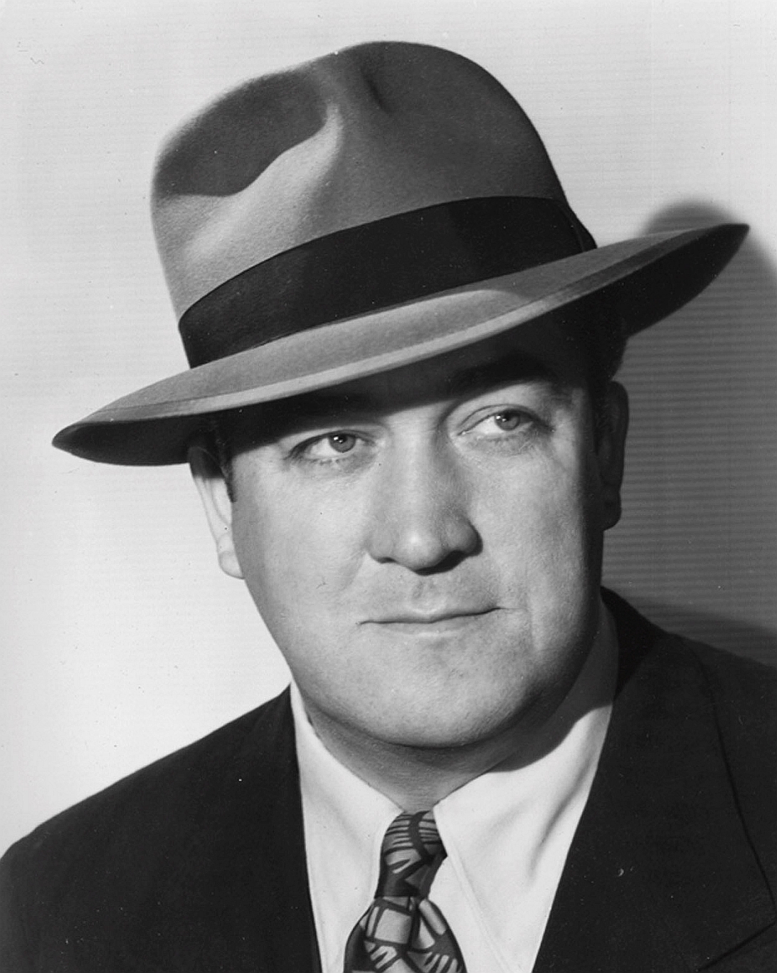 actor Ralph Dunn large photo