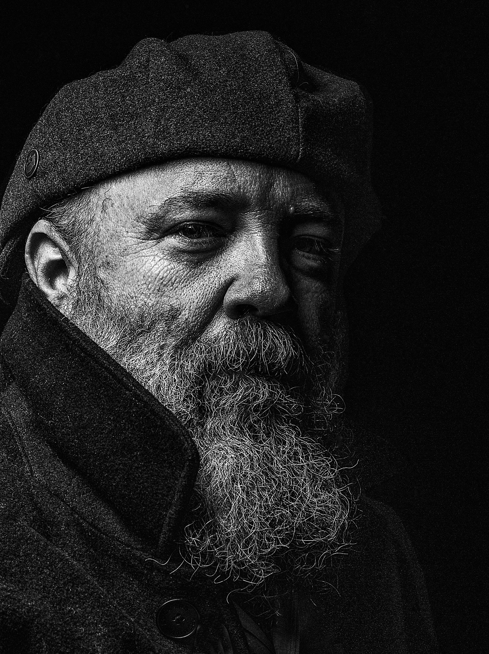 actor Barney Burman large photo