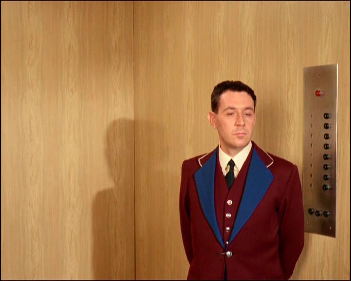 actor Robert Gillespie large photo