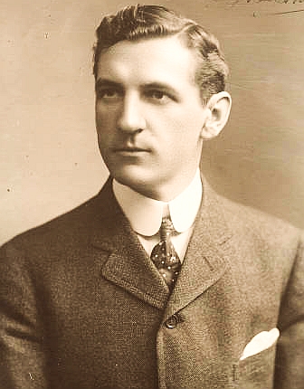 actor Guy Bates Post large photo