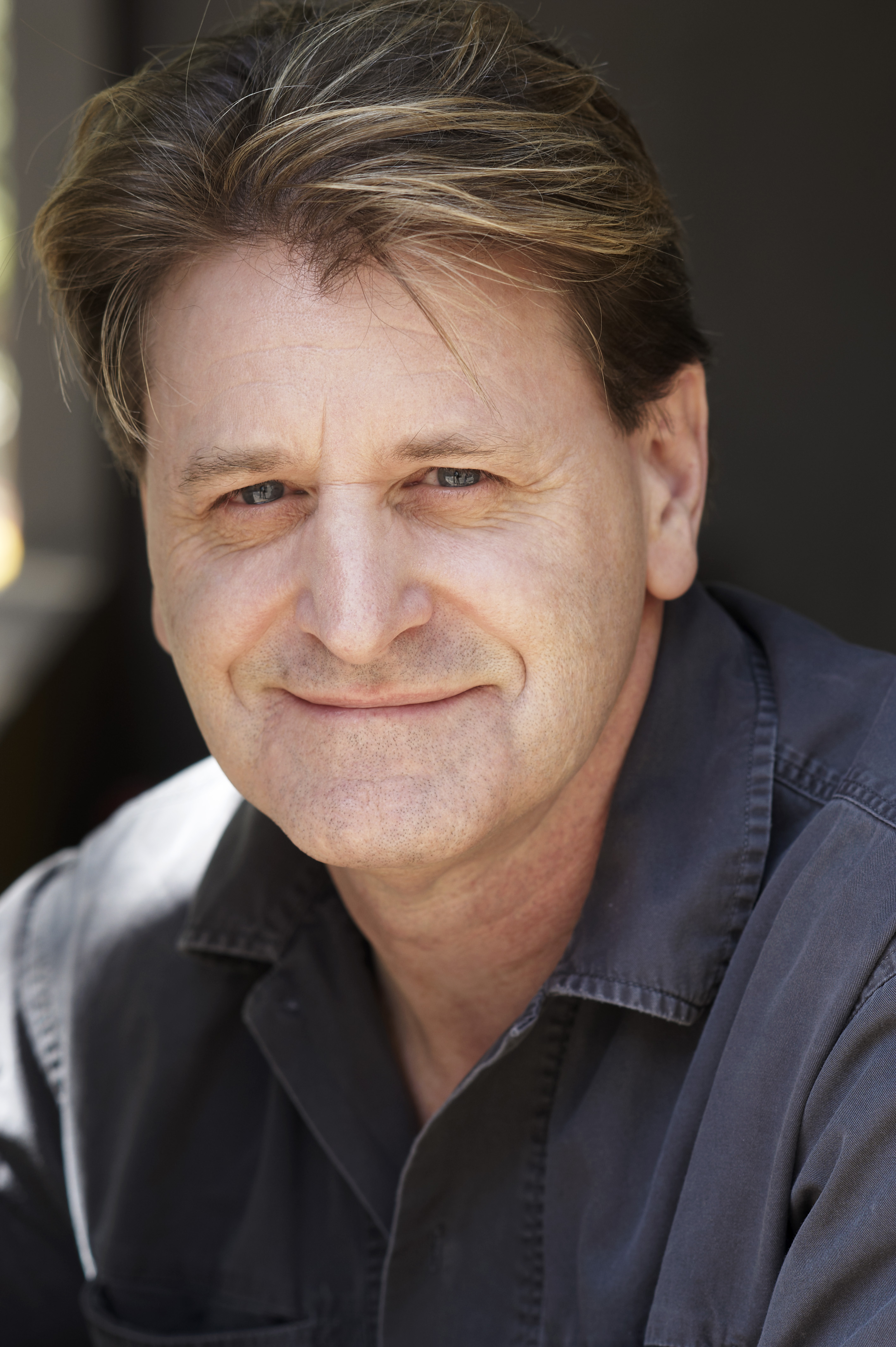 actor Robert Grubb large photo