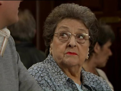 actor Betty Driver large photo