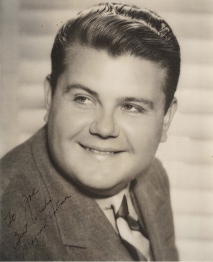 actor Maynard Holmes large photo