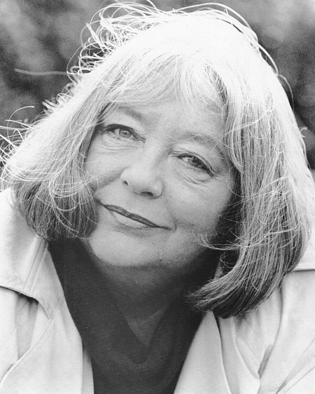 actor Judy Cornwell large photo