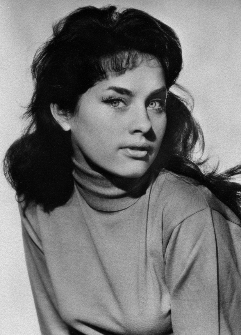 actor Vera Tschechowa large photo