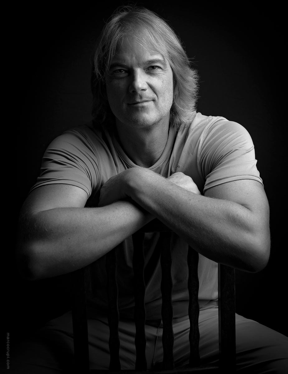 actor Sebastian Harrison large photo