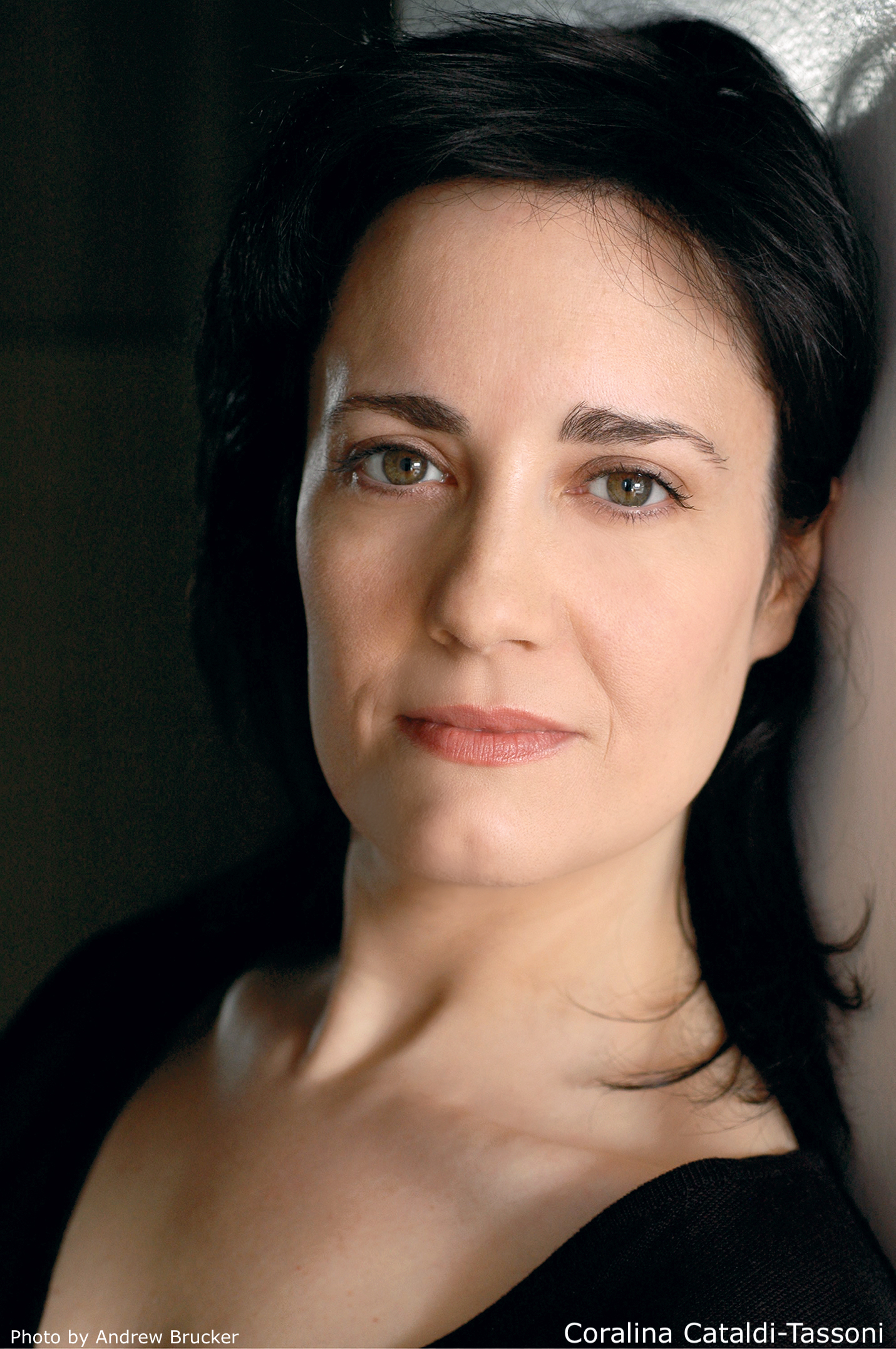 actor Coralina Cataldi-Tassoni large photo