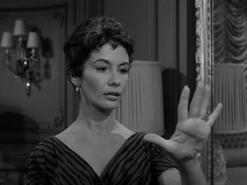 actor Maggie McNamara large photo