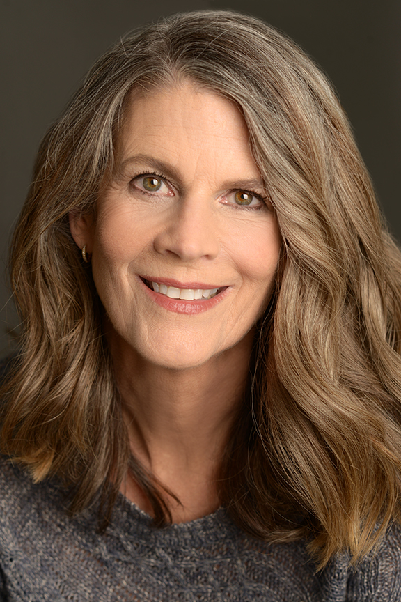 actor Ann Hearn large photo