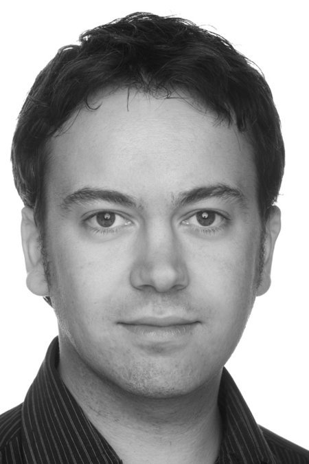 actor Tom Freeman large photo