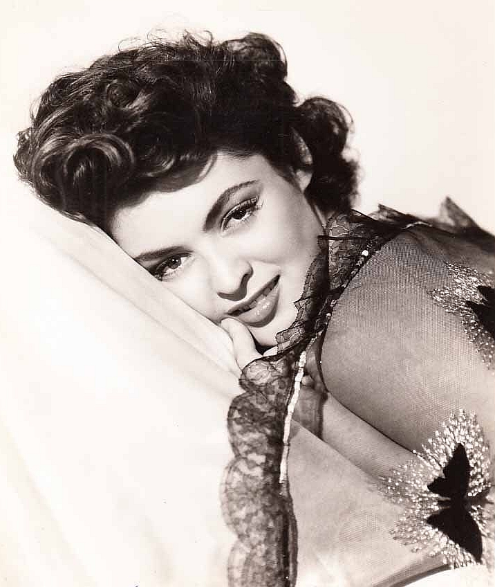 actor Suzan Ball large photo