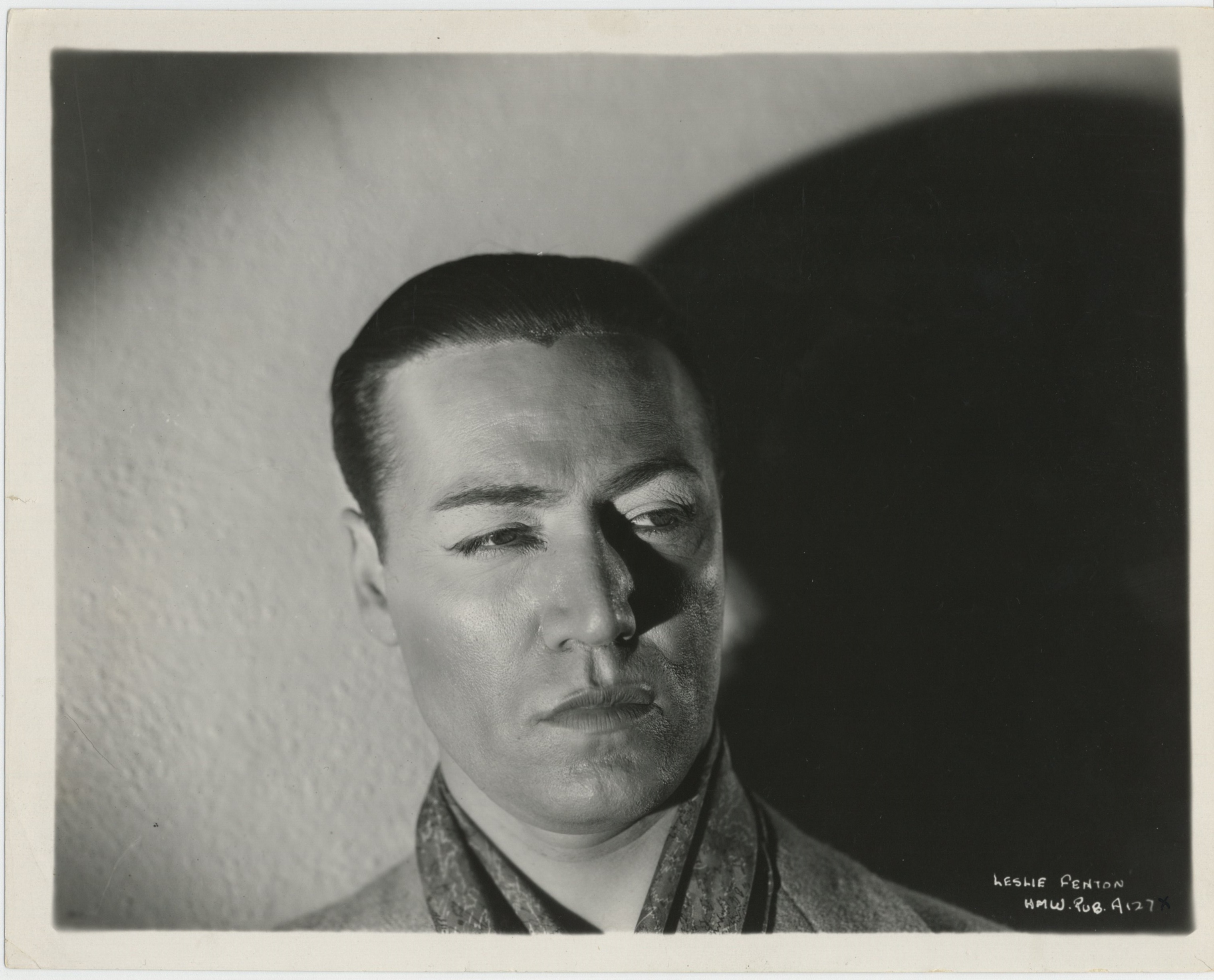 actor Leslie Fenton large photo