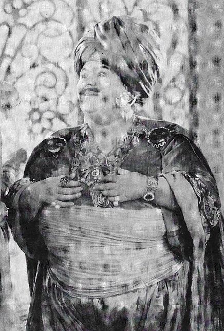 actor Mathilde Comont large photo