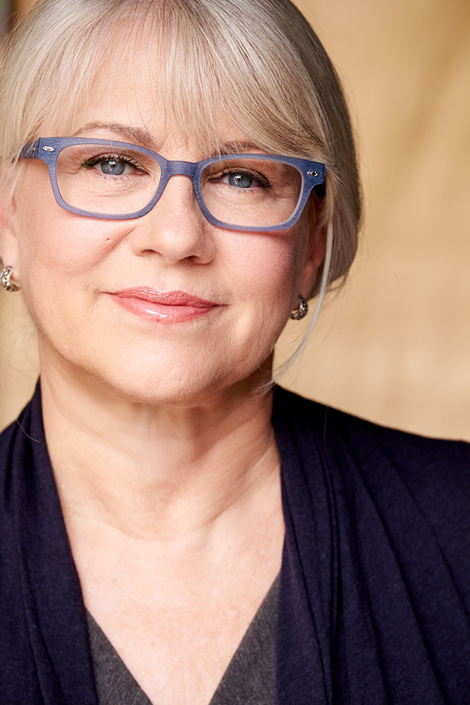 actor Marilyn McIntyre large photo