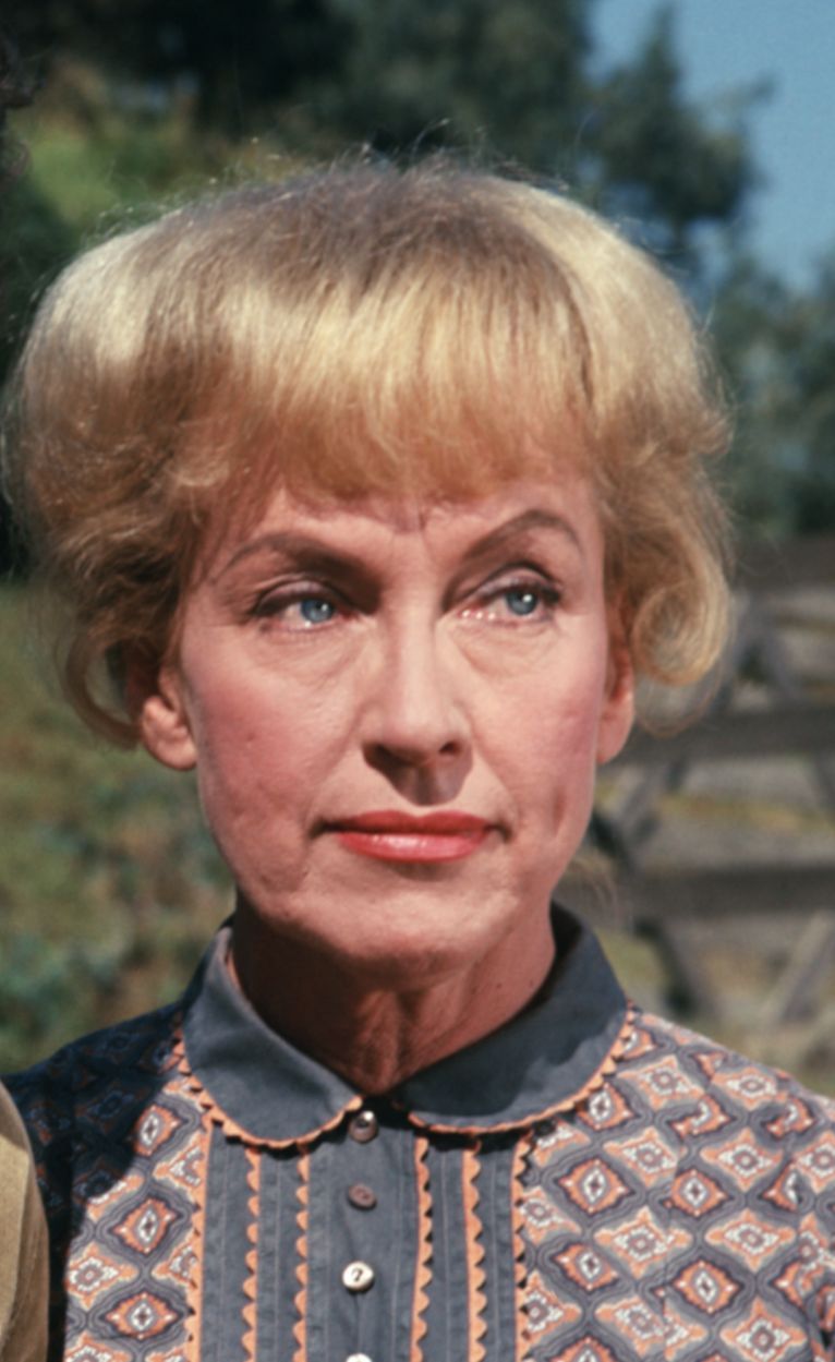 actor Virginia Gregg large photo