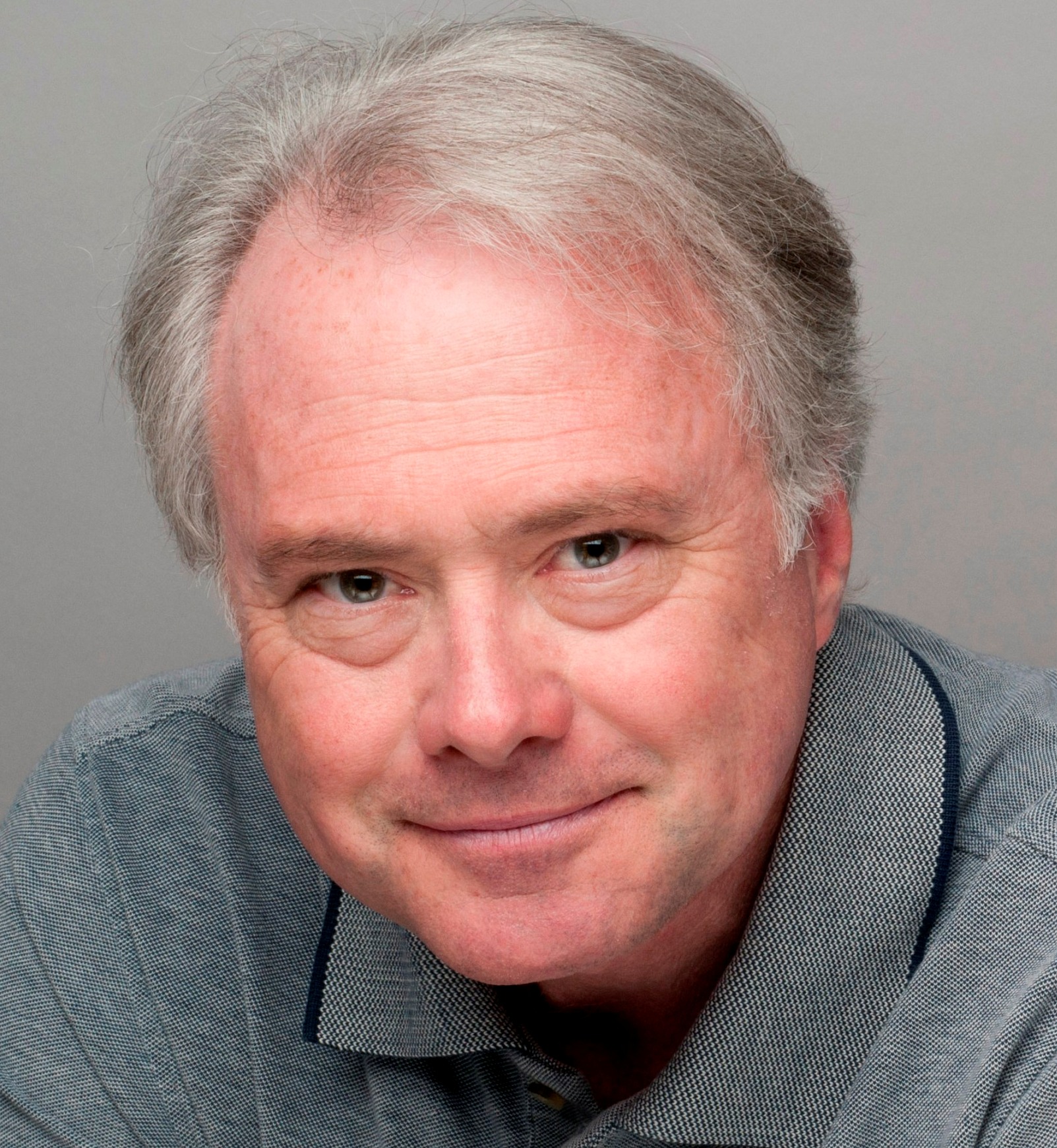 actor Michael Millar large photo