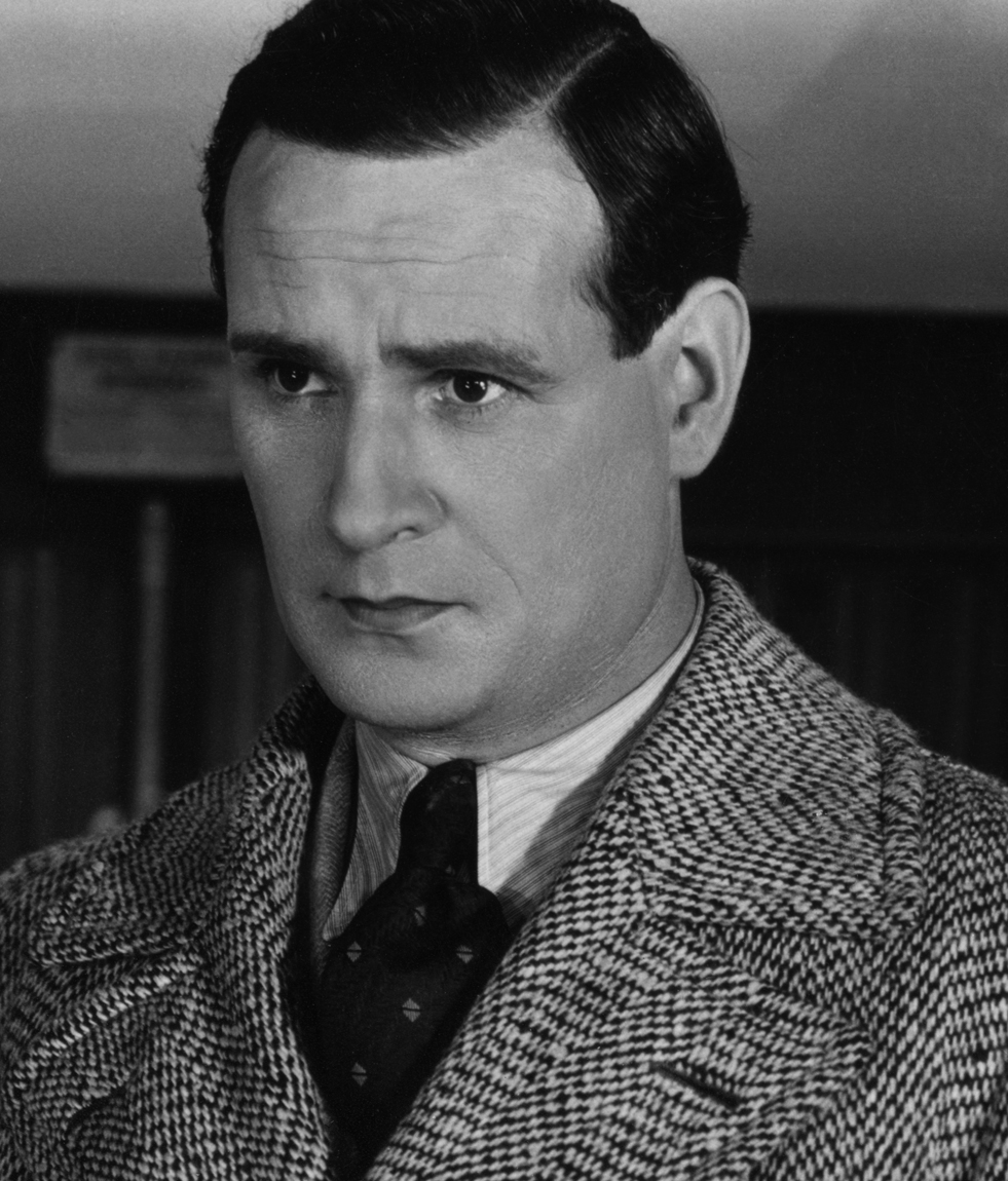 actor Victor Varconi large photo