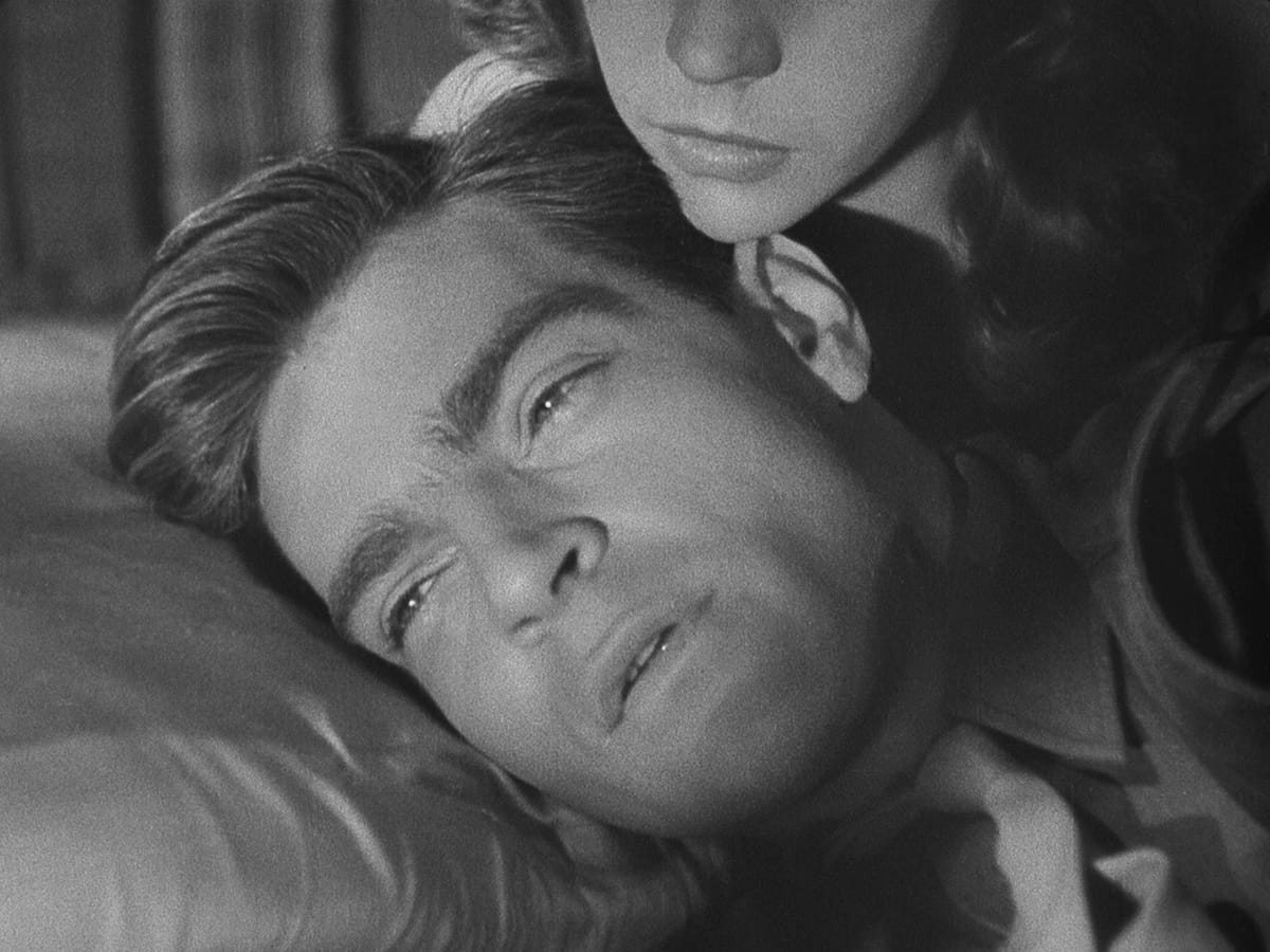 actor Gar Moore large photo