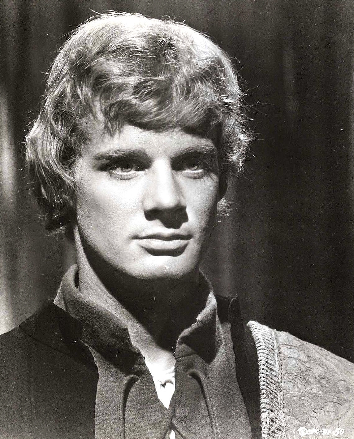 actor Richard Heffer large photo