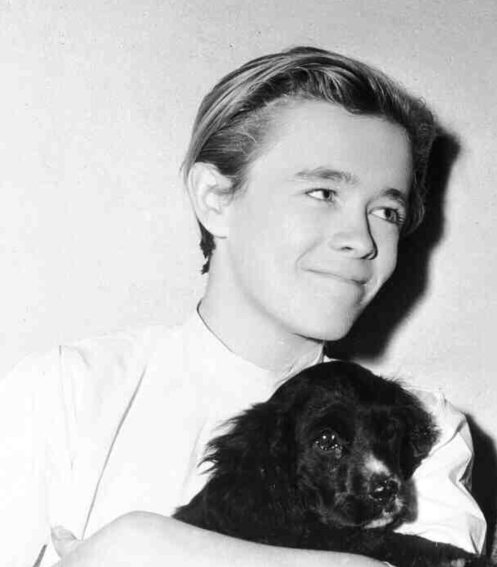 actor Larry Nunn large photo