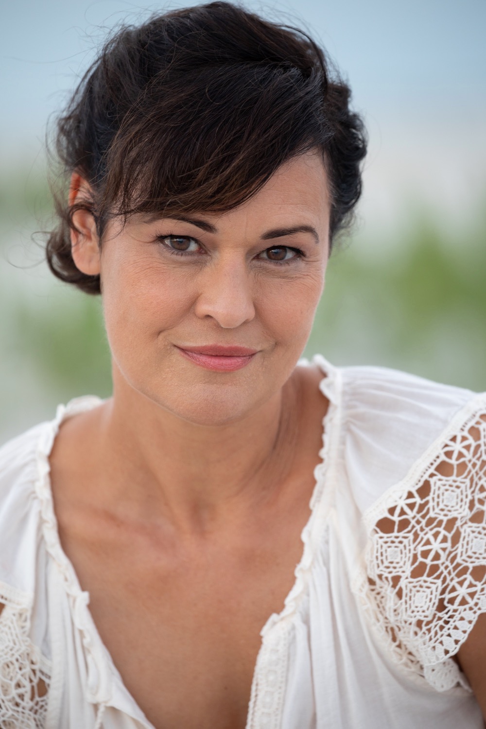 actor Sydney Penny large photo