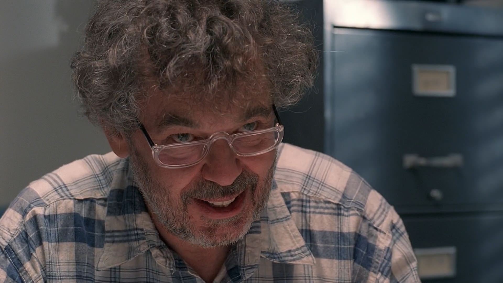 actor Leslie Carlson large photo