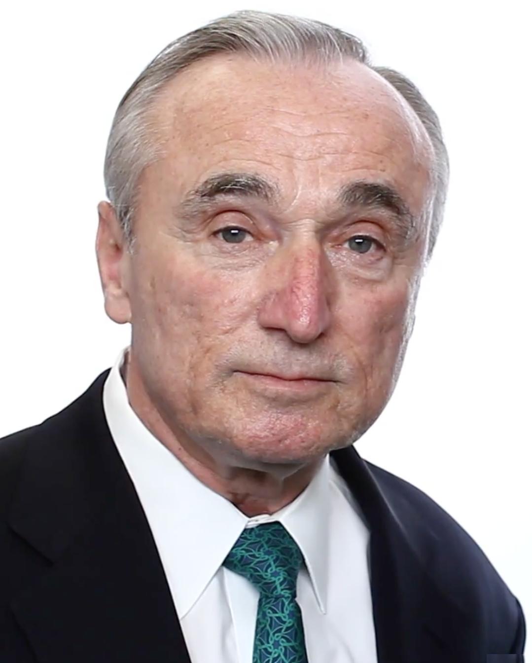 actor William J. Bratton large photo