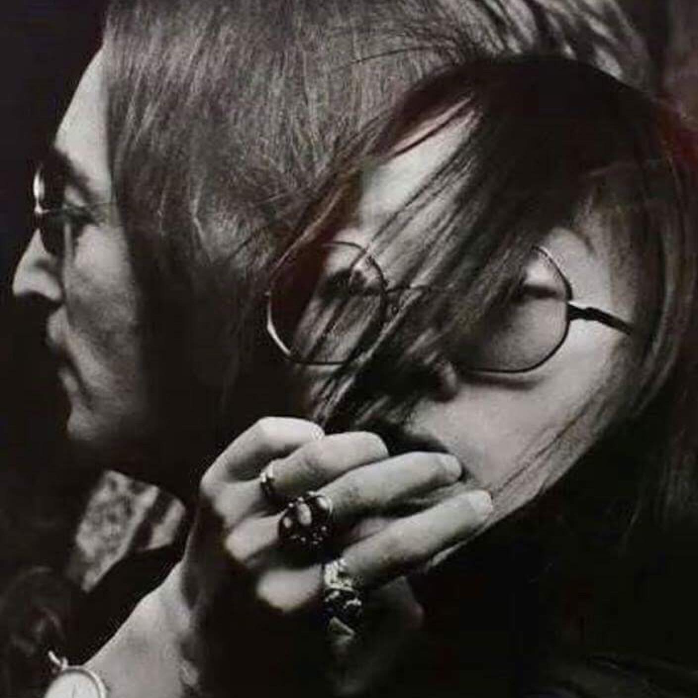 actor May Pang large photo