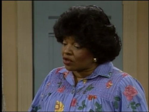 actor Susie Garrett large photo