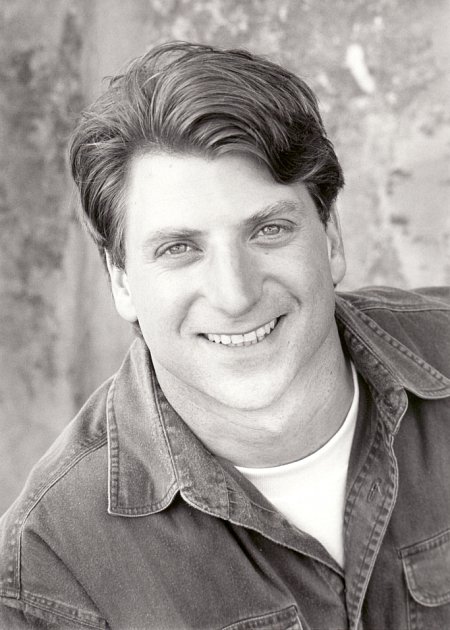 actor Michael Arata large photo