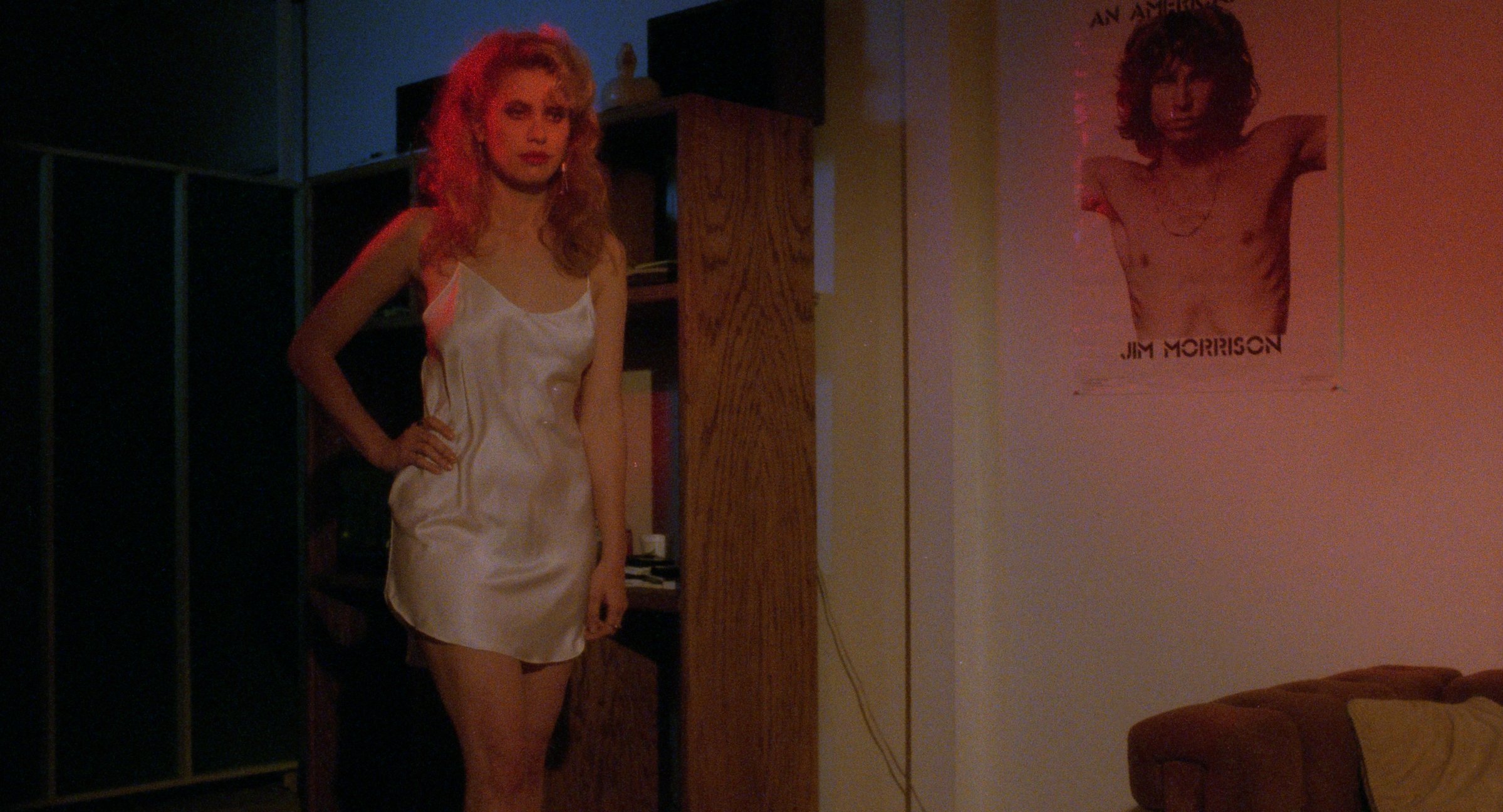 actor Elizabeth Kaitan large photo