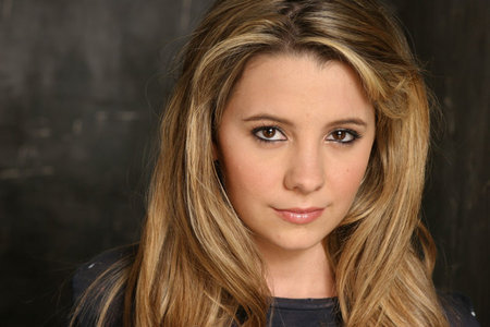 actor Katija Pevec large photo