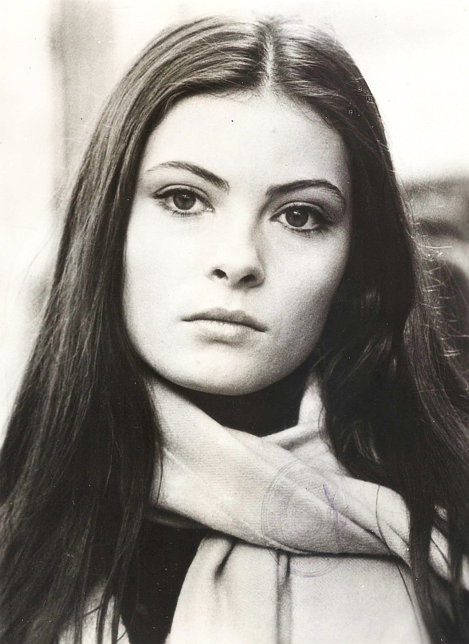 actor Sonia Petrovna large photo