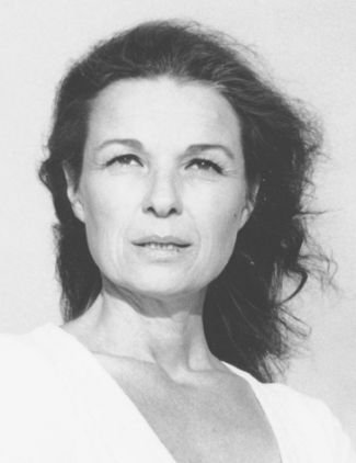 actor Patricia Tiernan large photo