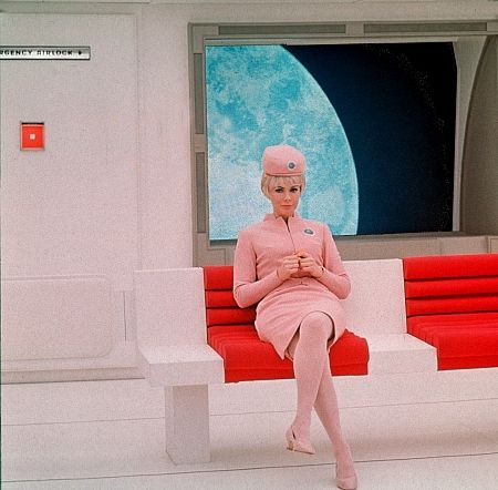 actor Maggie London large photo