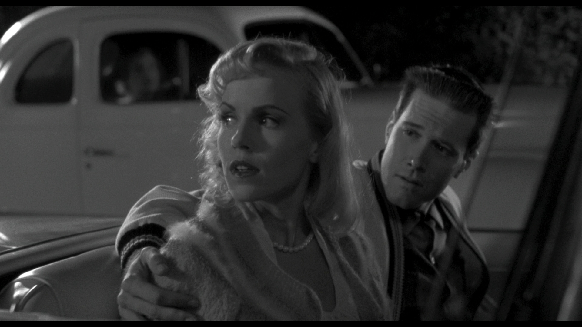 actor Alice Cadogan large photo