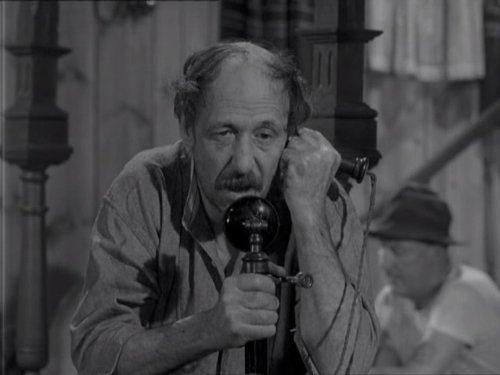 actor Reg Lye large photo