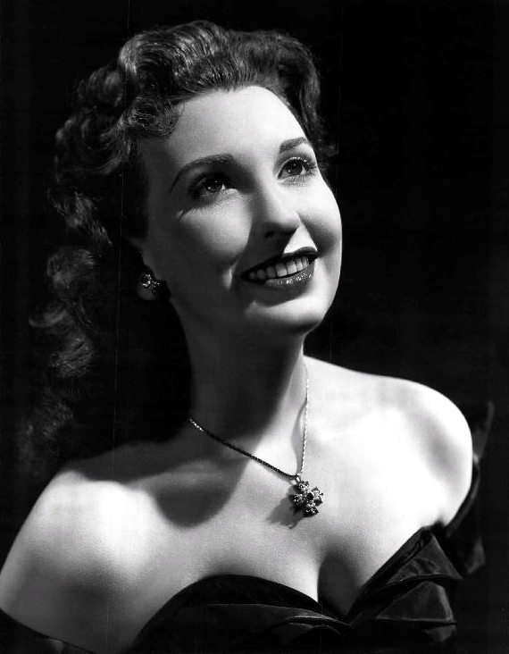 actor Julie Bennett large photo