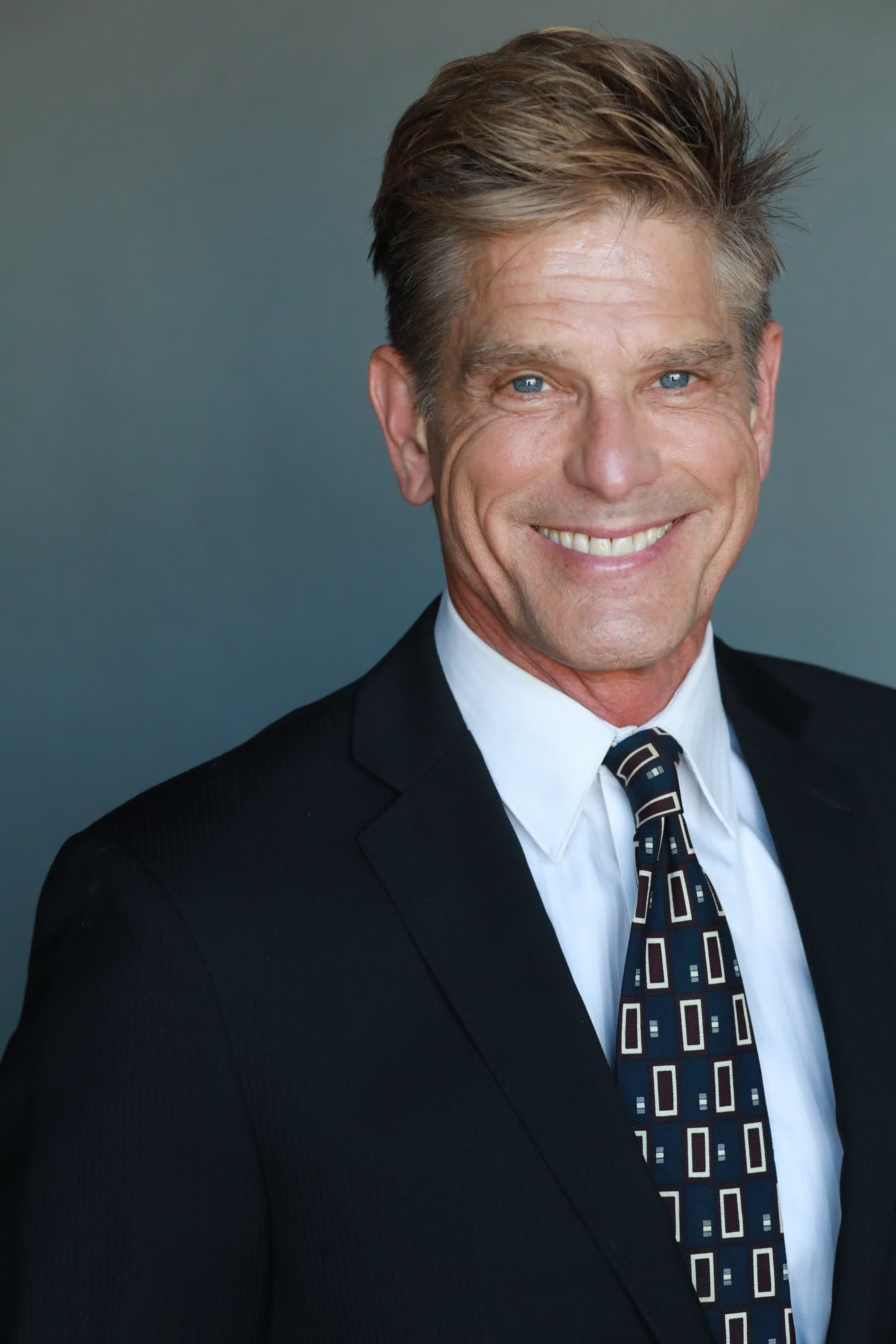 actor Clayton Norcross large photo